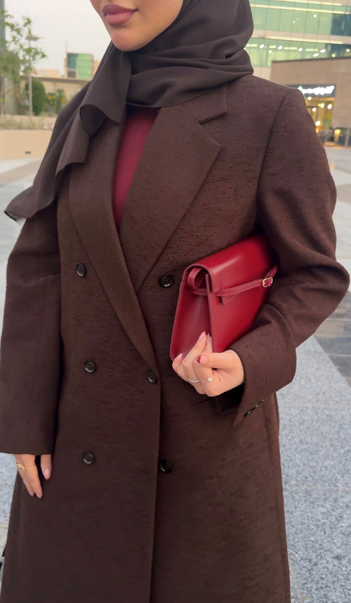 TAILORED DOUBLE-BREASTED BLAZER