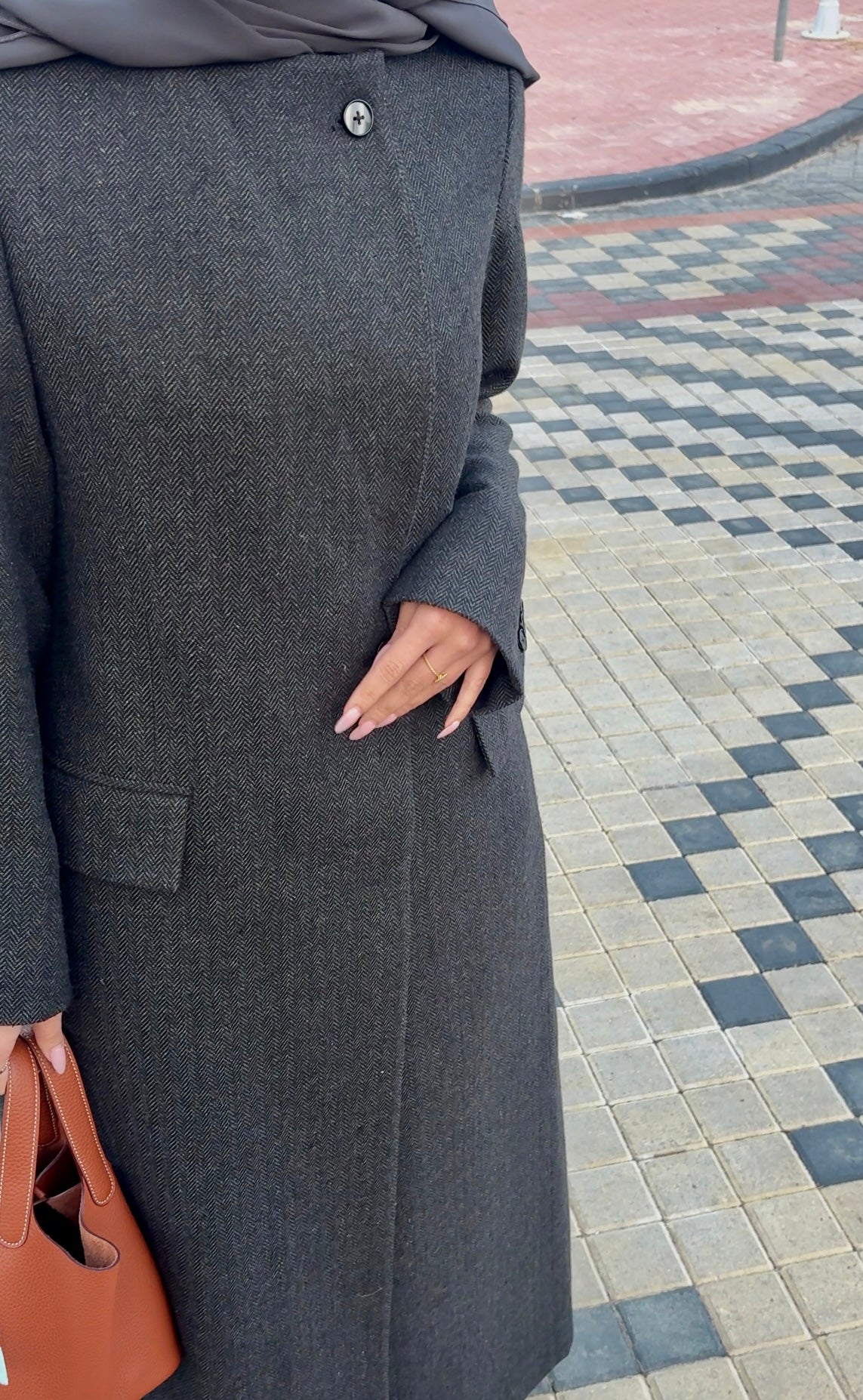 HIGH COLLAR HERRINGBONE WOOL-BLEND BLAZER