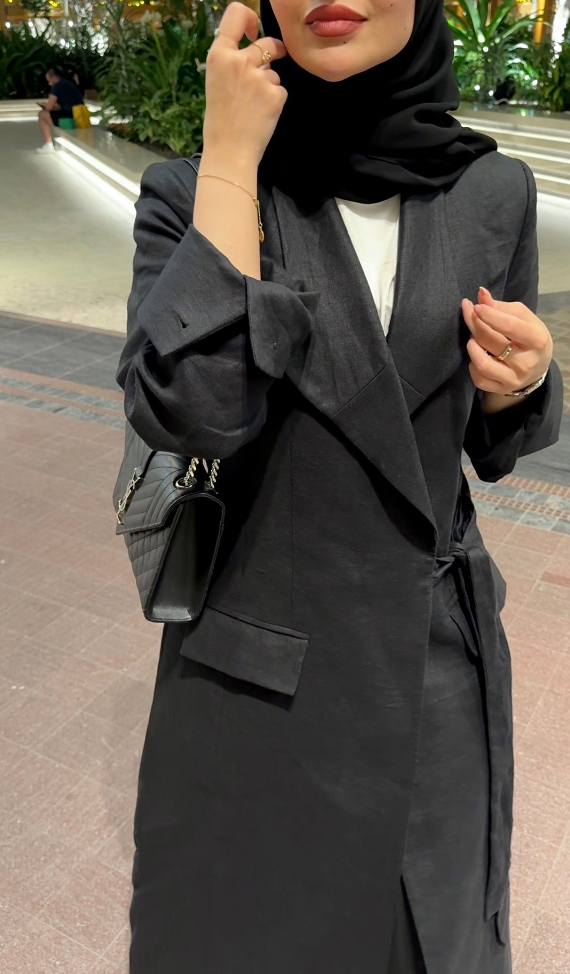 HALF-BELTED LINEN BLAZER