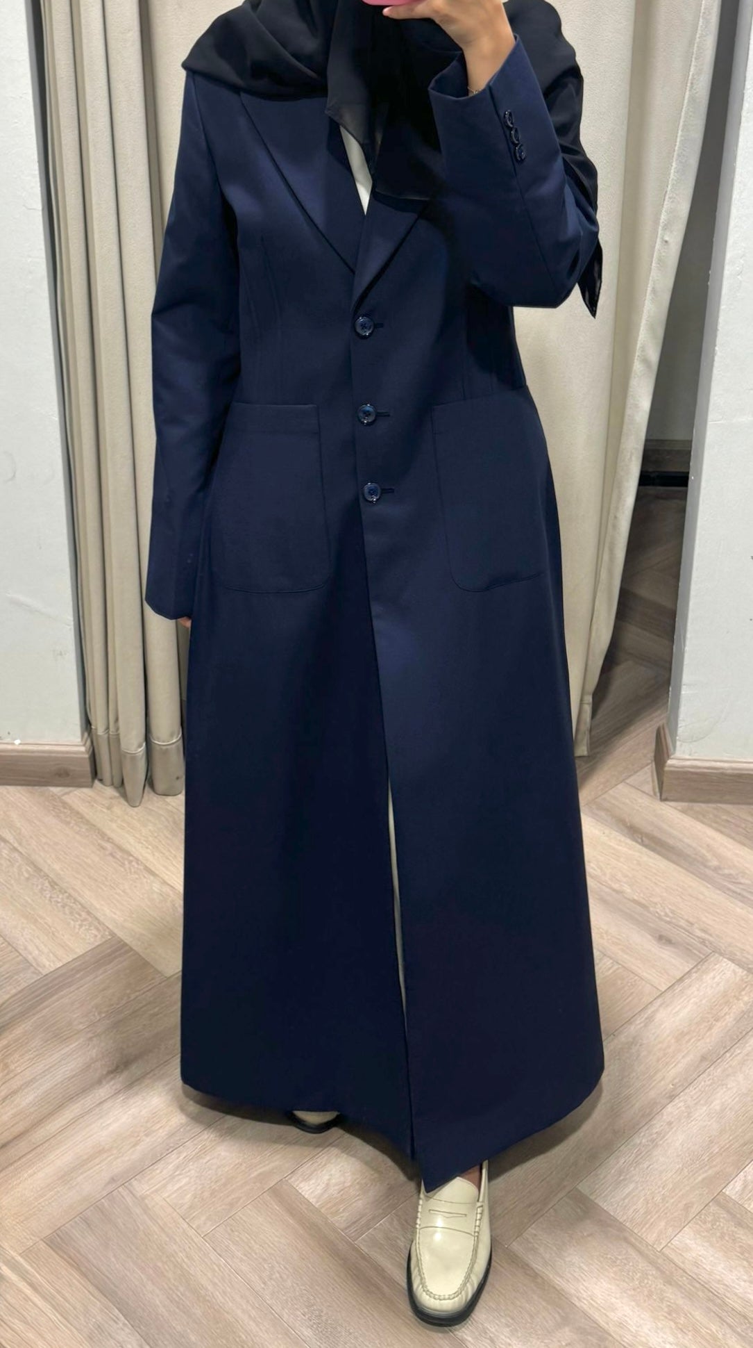 TAILORED CLEAN-CUT BLAZER