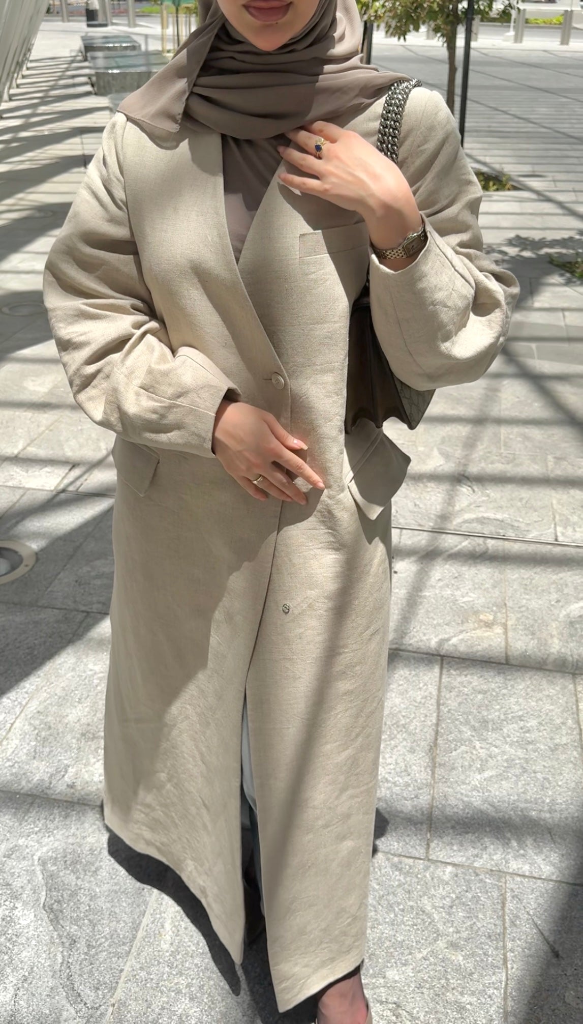 COLLARLESS WAISTED LINEN JACKET